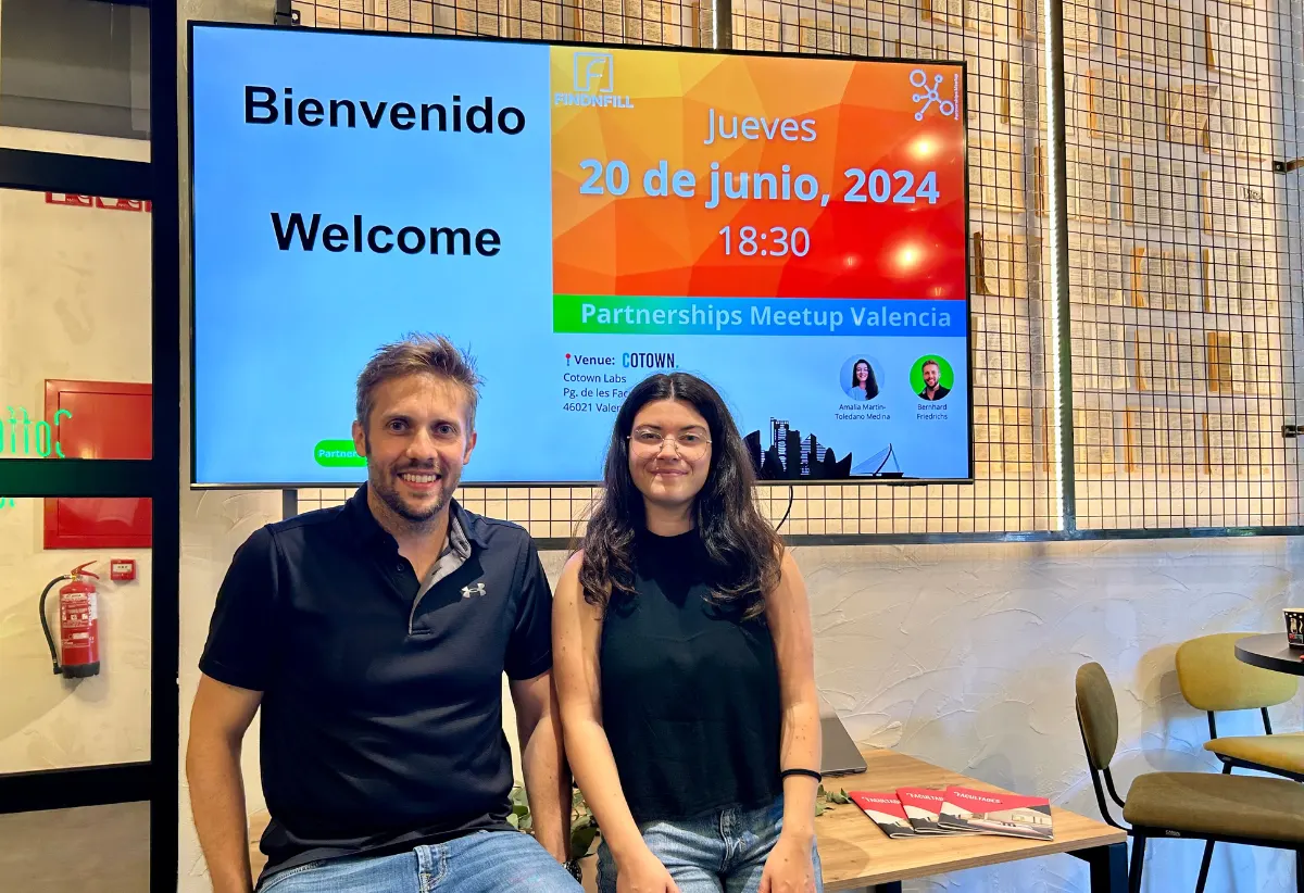 The two Valencia hosts welcoming guests